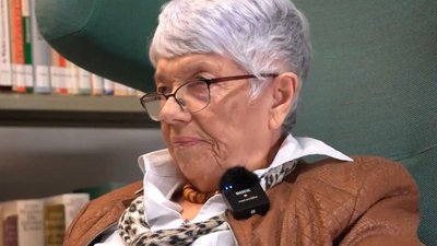 Brigitte Sattler erzählt im Zeitzeugenfilm von ihrer Kindheit in Ostpreußen, der Flucht im Januar 1945 und dem Neuanfang in Hessen. Bildnachweis: BdV-Landesverband Hessen