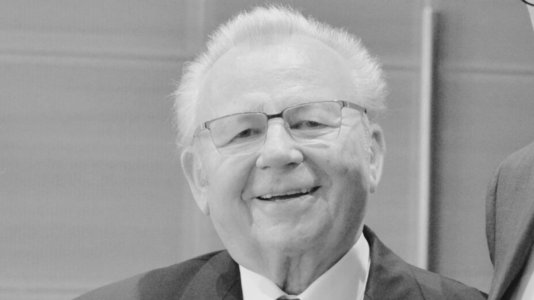 Rudolf Friedrich wurde im Sudetenland geborenen und erlebte als Kind Flucht und Vertreibung. Bildnachweis: Hessische Staatskanzlei