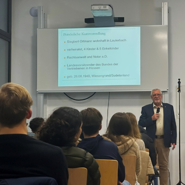 Unterrichtsbesuche eines Zeitzeugen in der Schule